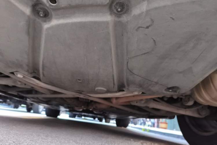 Used Mercedes-Benz R-Class 2011 R 350 L 4MATIC Chassis Rear