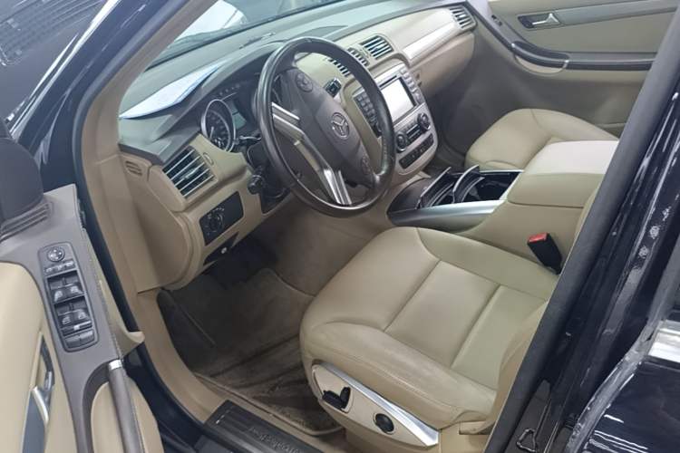 Used Mercedes-Benz R-Class 2011 R 300 L Business Model Driver Seat
