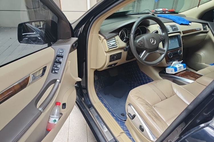 Used Mercedes-Benz R-Class 2011 R 350 L 4MATIC Driver Seat