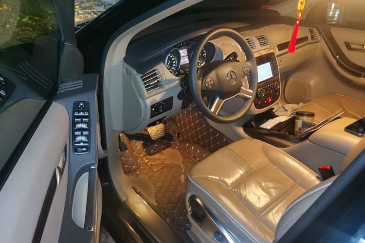 Used Mercedes-Benz R-Class 2011 R 350 L 4MATIC Driver Seat