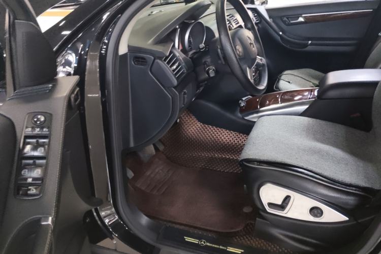 Used Mercedes-Benz R-Class 2011 R 350 L 4MATIC Driver Seat