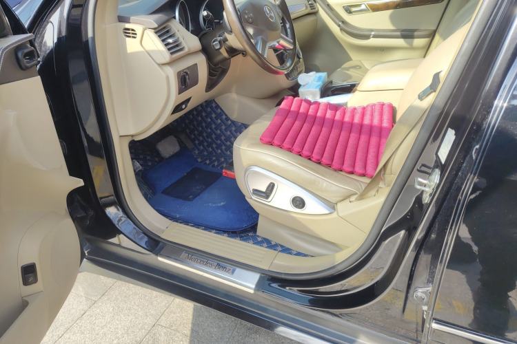 Used Mercedes-Benz R-Class 2011 R 350 L 4MATIC Driver Seat