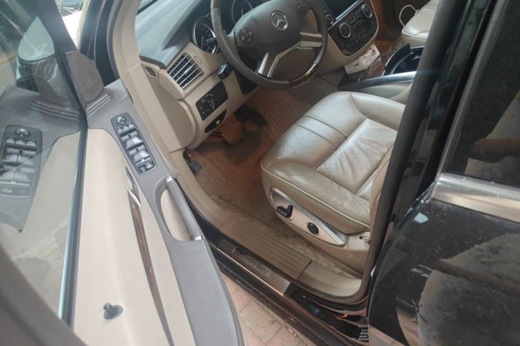 Used Mercedes-Benz R-Class 2011 R 350 L 4MATIC Driver Seat