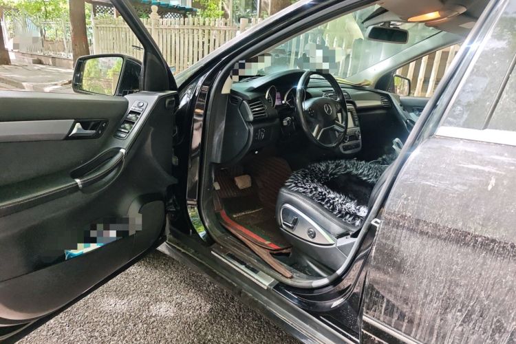 Used Mercedes-Benz R-Class 2011 R 300 L Business Model Driver Seat
