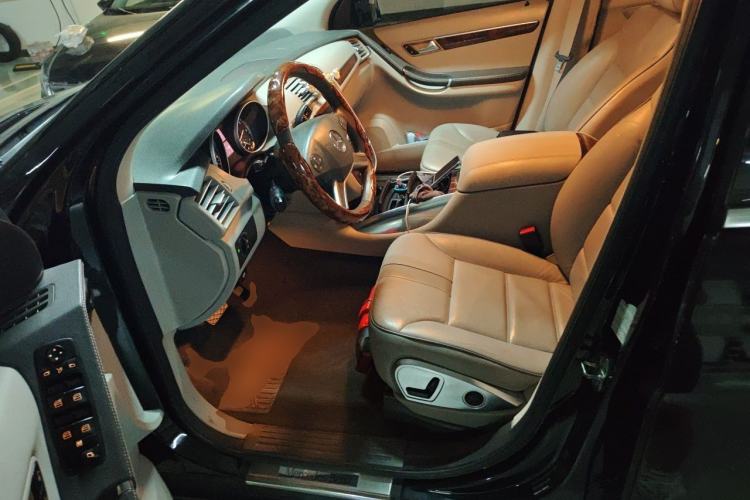 Used Mercedes-Benz R-Class 2011 R 350 L 4MATIC Driver Seat