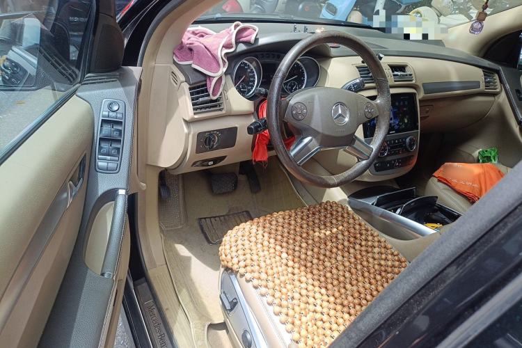 Used Mercedes-Benz R-Class 2011 R 300 L Business Model Driver Seat