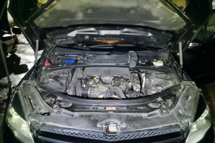 Used Mercedes-Benz R-Class 2011 R 350 L 4MATIC Engine Bay