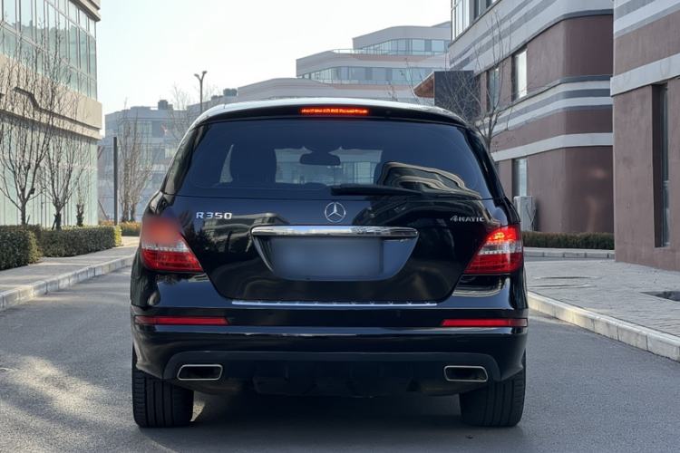 Used Mercedes-Benz R-Class 2011 R 350 L 4MATIC Exterior 2