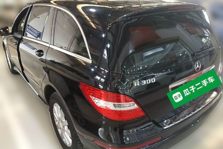 Used Mercedes-Benz R-Class 2011 R 300 L Business Model Exterior 3