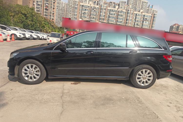 Used Mercedes-Benz R-Class 2011 R 300 L Business Model Exterior 3