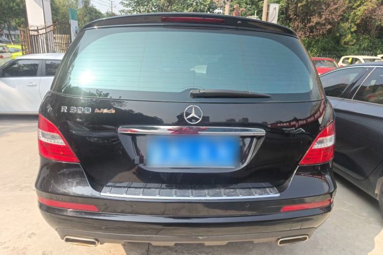 Used Mercedes-Benz R-Class 2011 R 300 L Business Model Exterior 4