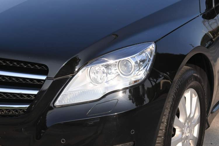 Used Mercedes-Benz R-Class 2011 R 300 L Business Model Exterior 5