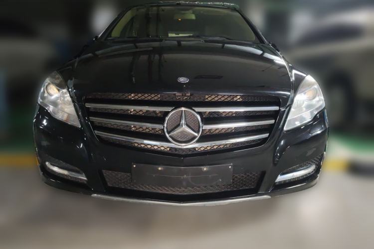 Used Mercedes-Benz R-Class 2011 R 350 L 4MATIC Front