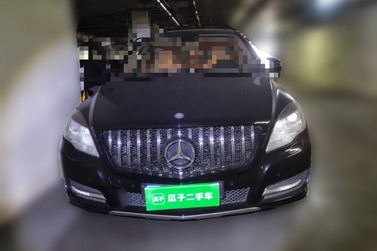 Used Mercedes-Benz R-Class 2011 R 350 L 4MATIC Front