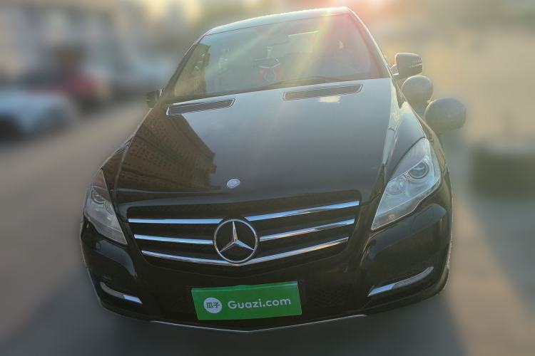 Used Mercedes-Benz R-Class 2011 R 300 L Business Model Front