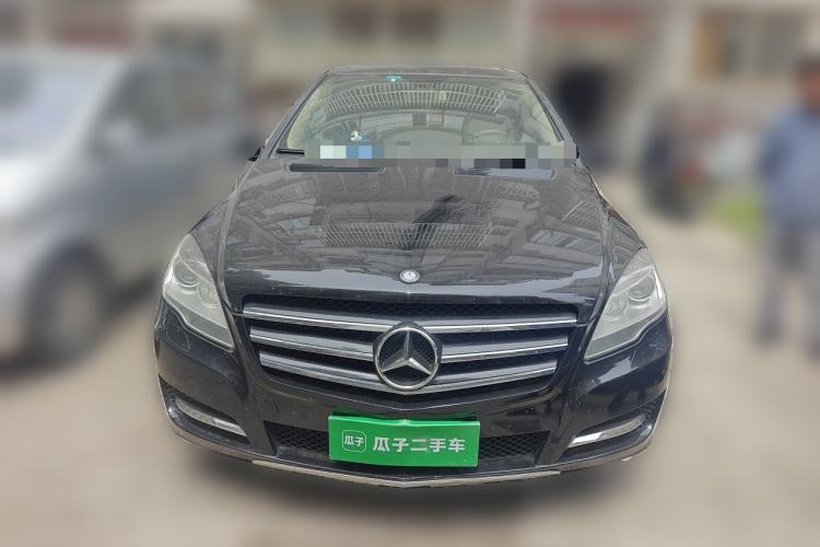 Used Mercedes-Benz R-Class 2011 R 300 L Luxury Model Front