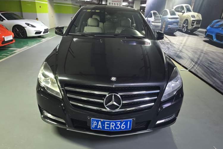 Used Mercedes-Benz R-Class 2011 R 300 L Business Model Front
