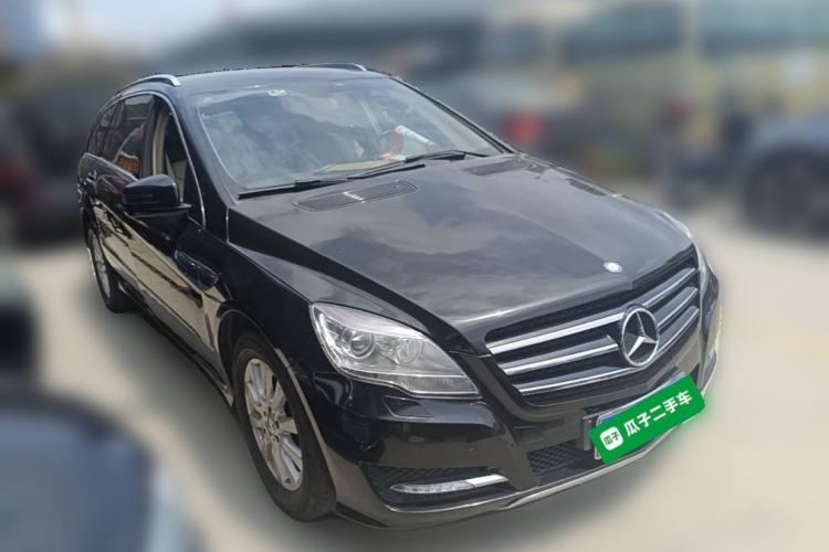 Used Mercedes-Benz R-Class 2011 R 300 L Business Model Front Right 45 Deg