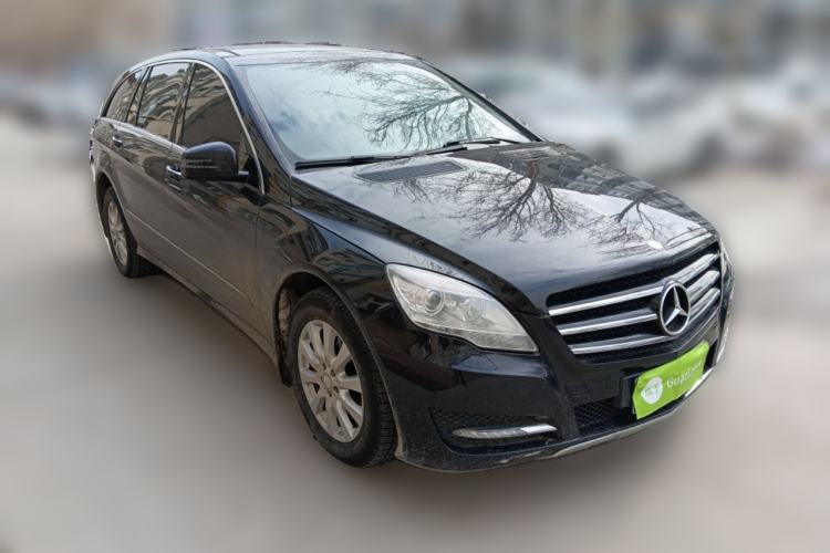 Used Mercedes-Benz R-Class 2011 R 350 L 4MATIC Front Right 45 Deg