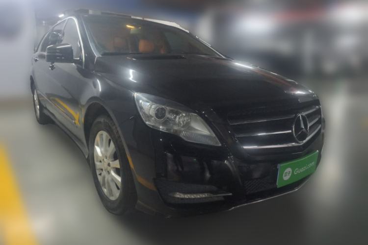 Used Mercedes-Benz R-Class 2011 R 300 L Business Model Front Right 45 Deg