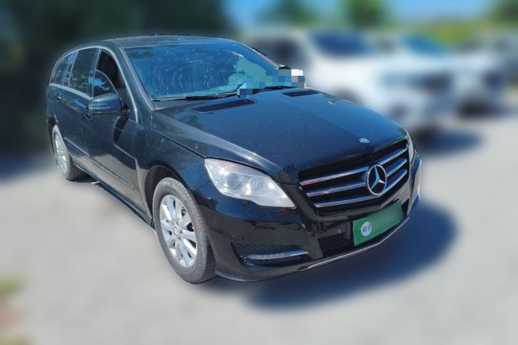 Used Mercedes-Benz R-Class 2011 R 300 L Business Model Front Right 45 Deg