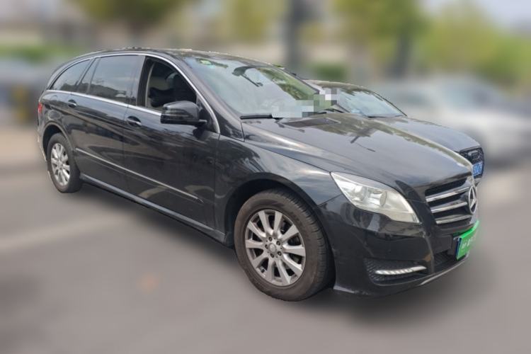 Used Mercedes-Benz R-Class 2011 R 300 L Business Model Front Right 45 Deg