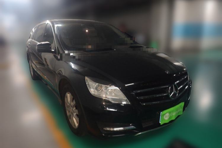 Used Mercedes-Benz R-Class 2011 R 350 L 4MATIC Front Right 45 Deg