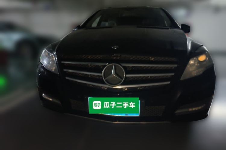 Used Mercedes-Benz R-Class 2011 R 350 L 4MATIC Front