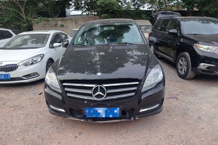 Used Mercedes-Benz R-Class 2011 R 300 L Business Model Front