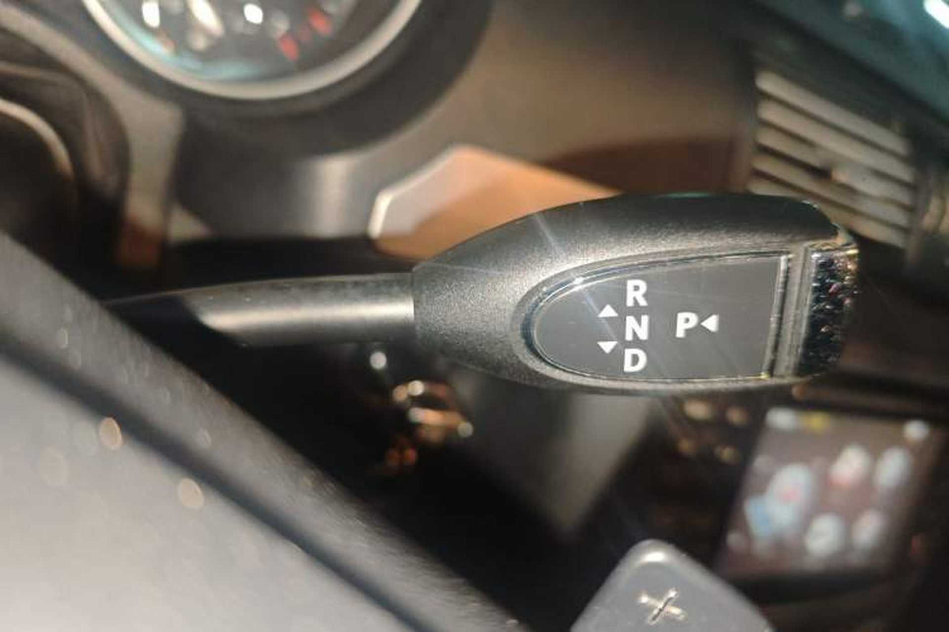Used Mercedes-Benz R-Class 2011 R 300 L Business Model Gear Lever