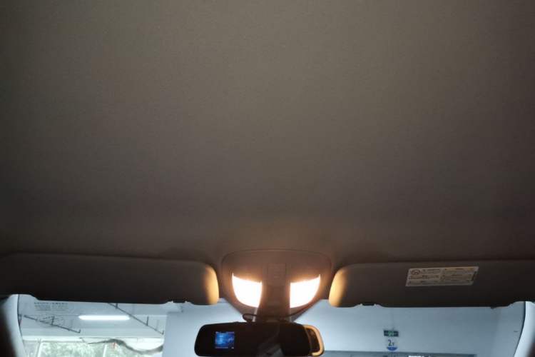 Used Mercedes-Benz R-Class 2011 R 300 L Business Model Headliner