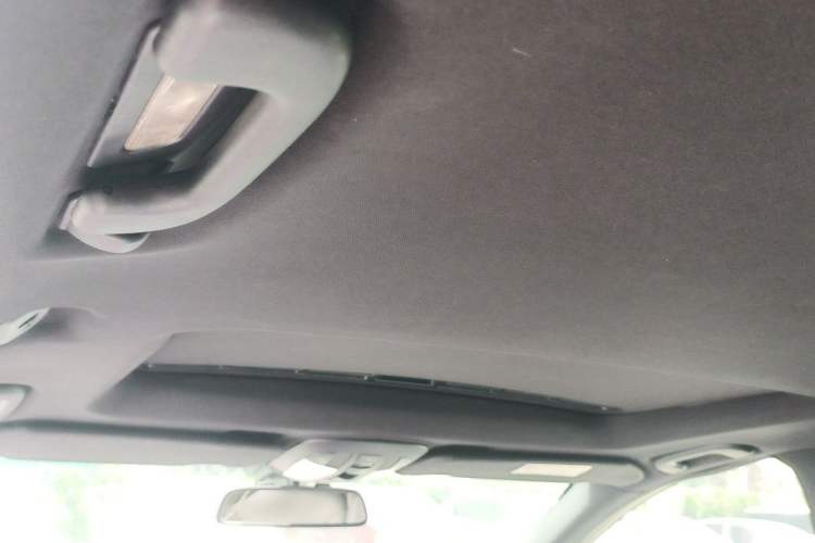 Used Mercedes-Benz R-Class 2011 R 300 L Business Model Headliner