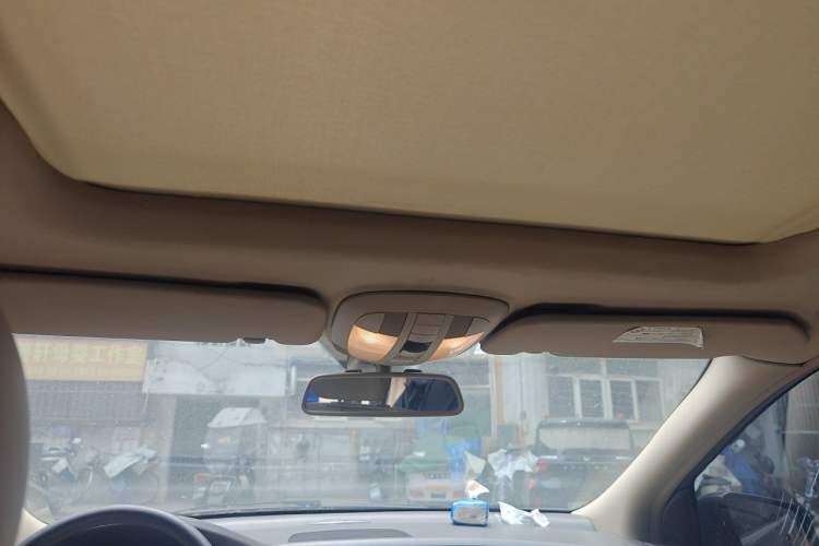 Used Mercedes-Benz R-Class 2011 R 300 L Luxury Model Headliner