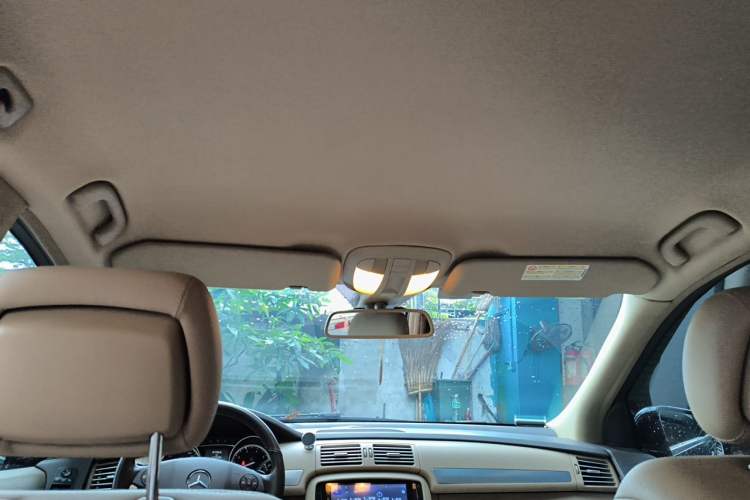 Used Mercedes-Benz R-Class 2011 R 300 L Business Model Headliner