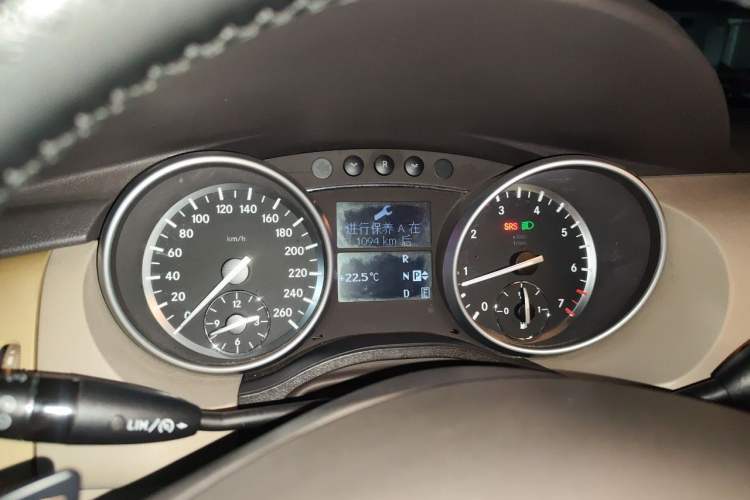 Used Mercedes-Benz R-Class 2011 R 350 L 4MATIC Instrument Cluster