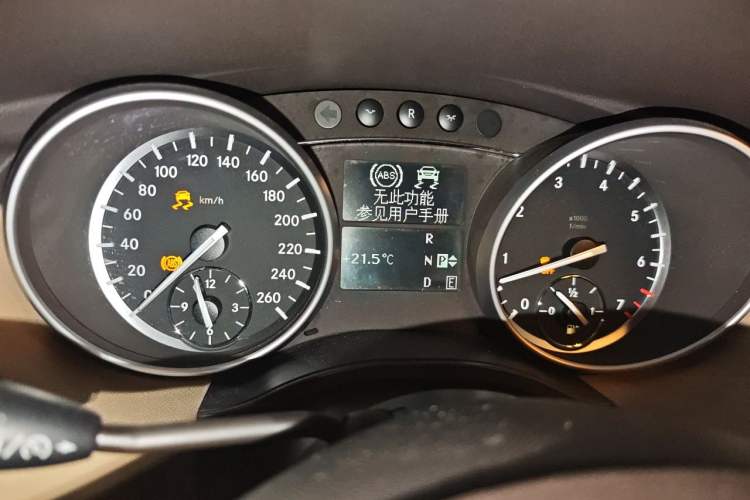 Used Mercedes-Benz R-Class 2011 R 350 L 4MATIC Instrument Cluster