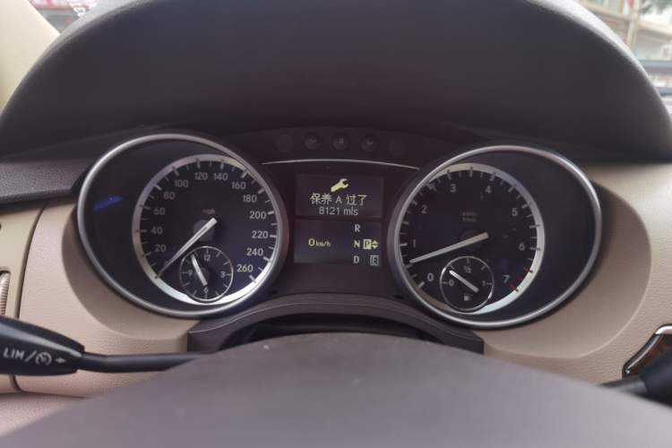 Used Mercedes-Benz R-Class 2011 R 350 L 4MATIC Instrument Cluster
