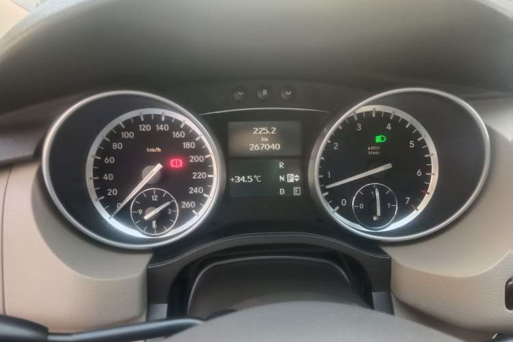 Used Mercedes-Benz R-Class 2011 R 350 L 4MATIC Instrument Cluster