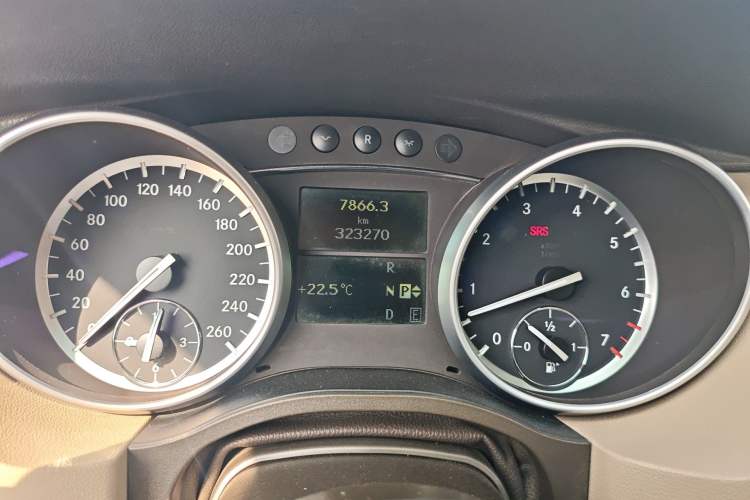 Used Mercedes-Benz R-Class 2011 R 350 L 4MATIC Instrument Cluster
