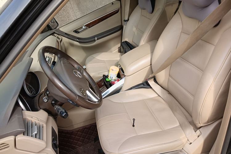 Used Mercedes-Benz R-Class 2011 R 350 L 4MATIC Left Front Seat