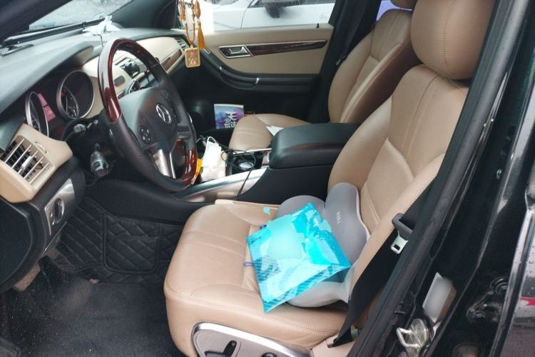Used Mercedes-Benz R-Class 2011 R 350 L 4MATIC Left Front Seat