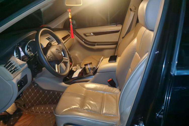 Used Mercedes-Benz R-Class 2011 R 350 L 4MATIC Left Front Seat