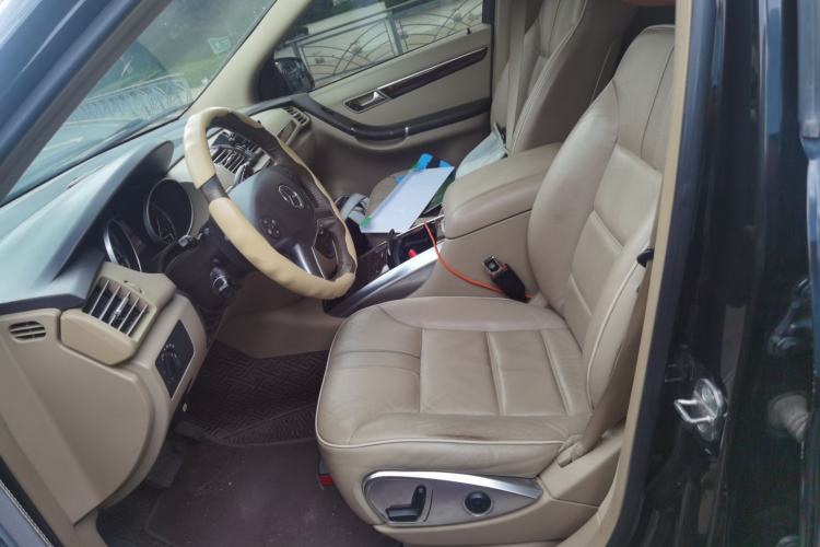 Used Mercedes-Benz R-Class 2011 R 350 L 4MATIC Left Front Seat