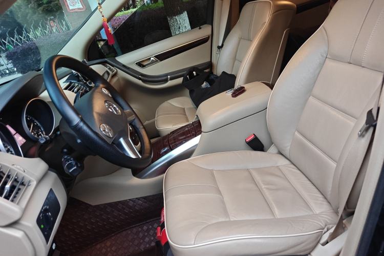 Used Mercedes-Benz R-Class 2011 R 350 L 4MATIC Left Front Seat