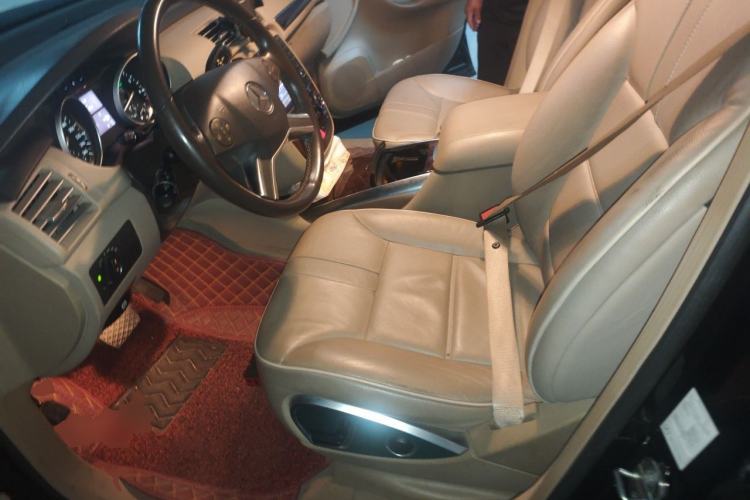 Used Mercedes-Benz R-Class 2011 R 350 L 4MATIC Left Front Seat