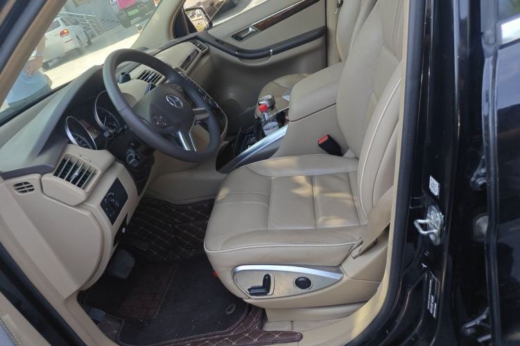 Used Mercedes-Benz R-Class 2011 R 350 L 4MATIC Left Front Seat