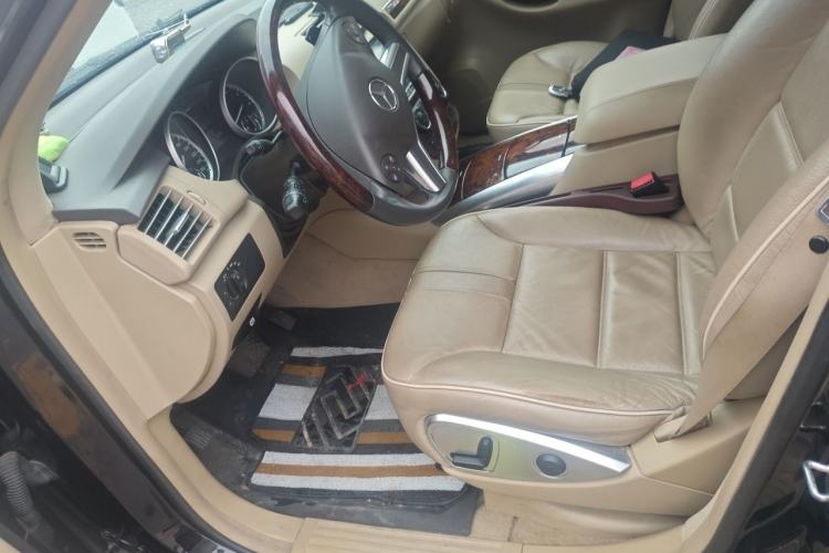 Used Mercedes-Benz R-Class 2011 R 350 L 4MATIC Left Front Seat