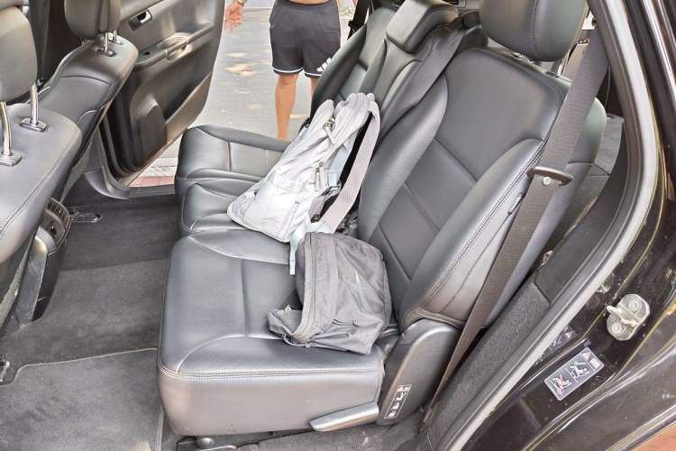 Used Mercedes-Benz R-Class 2011 R 300 L Business Model Left Rear Seat