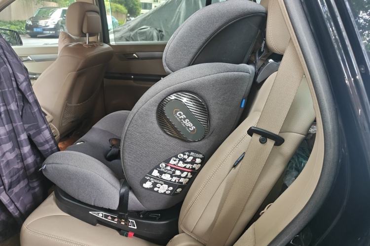 Used Mercedes-Benz R-Class 2011 R 300 L Business Model Left Rear Seat