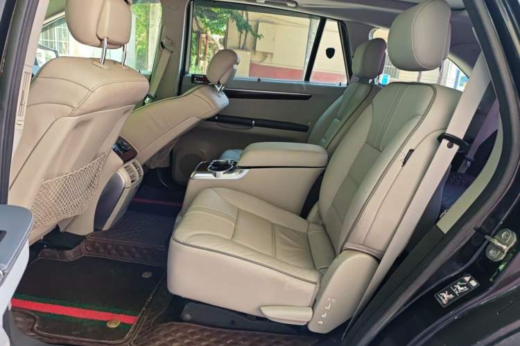Used Mercedes-Benz R-Class 2011 R 350 L 4MATIC Left Rear Seat